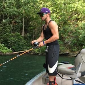 Meet your Posher, Bradley